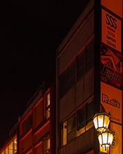 赤いネオン